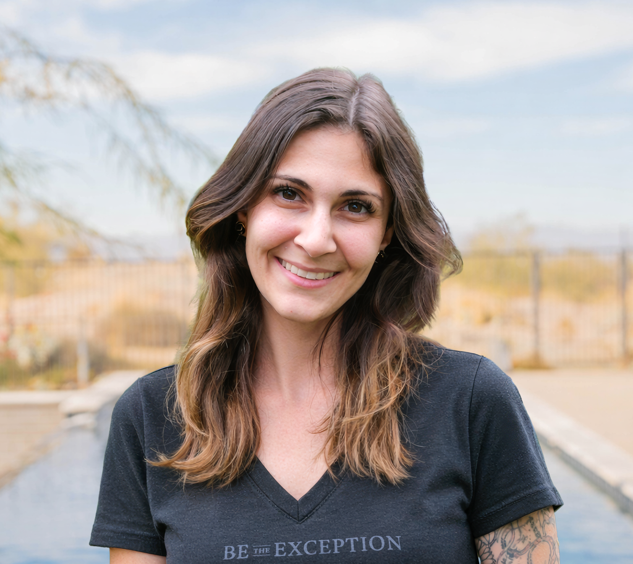 3 - 2048x2048 - v4 - RW - Darren Hardy LLC - 352372